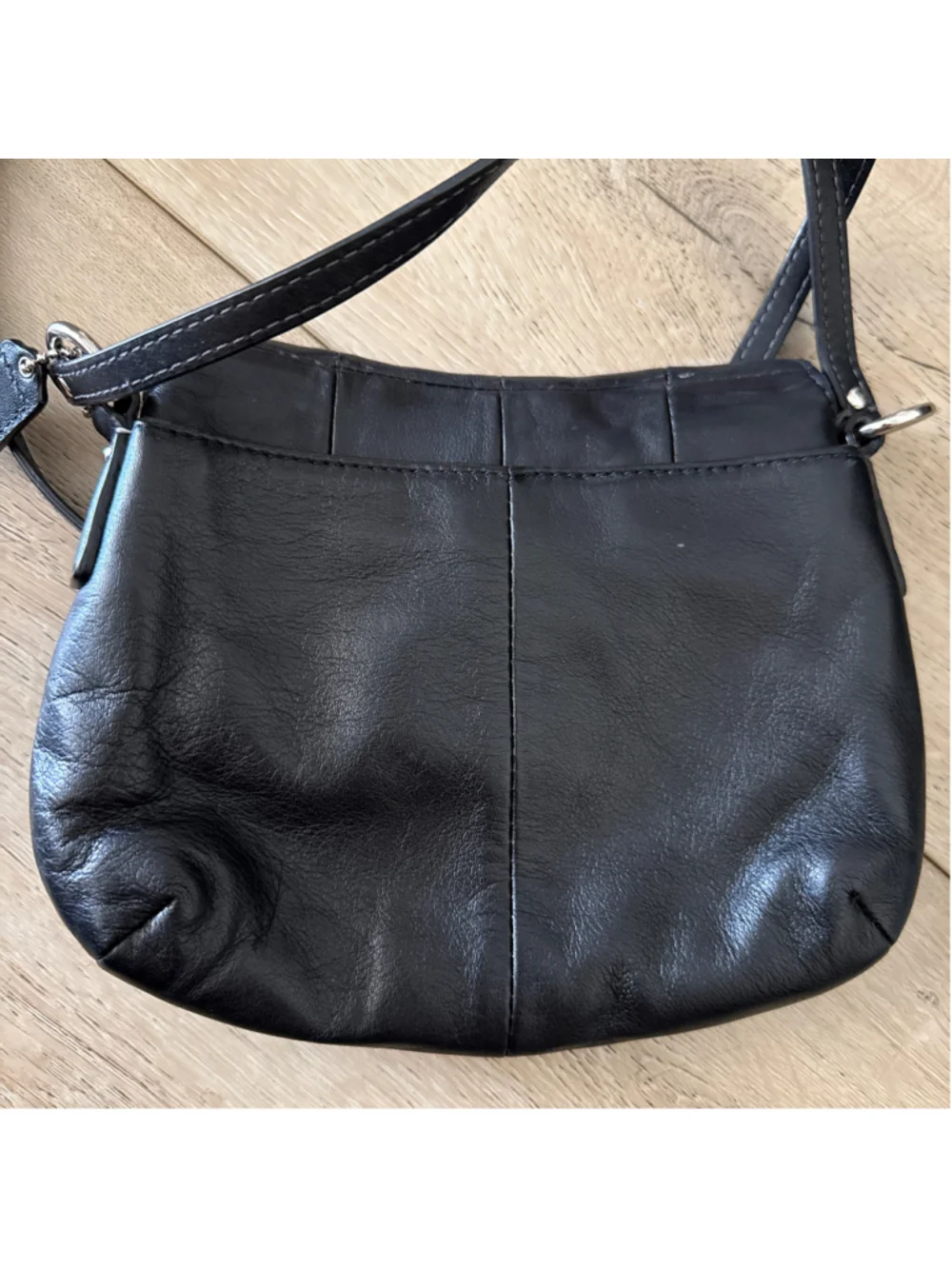 Vintage Women's Coach Black Leather Crossbody Bag One Size